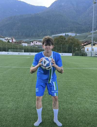 Sebastiano Rasom à segnà 2 goi.
