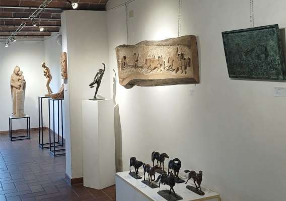 La operes de Cigolla en mostra a Capraia e Limite, te la Toscana.
 La operes de Cigolla en mostra a Capraia e Limite, te la Toscana.