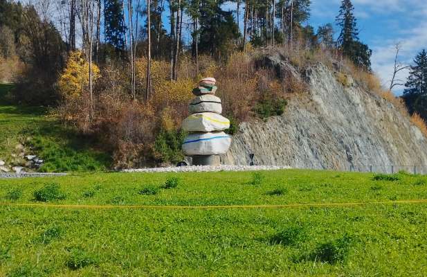 Le "mandl de pera" tl rondel a San Laurënz.
 Le "mandl de pera" tl rondel a San Laurënz.
