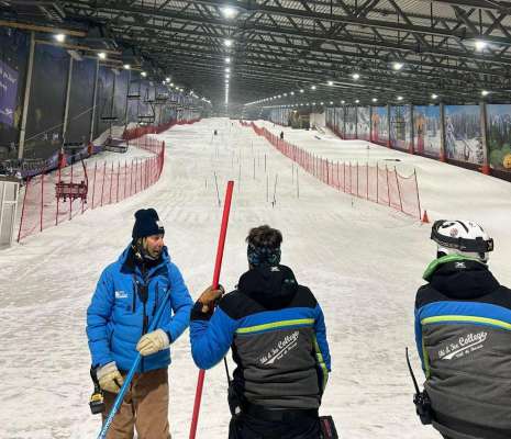 I arcedadores Stefano Brigadoi, Omar De Paoli e Paolo Ferrari te la Snow Arena te la Lituania.
