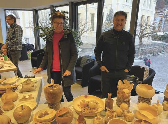 Tlo fòvel propi mé roba fata nstës