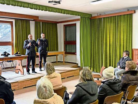 Embroiade a la jent de temp, le racomandazion dei carabiniers