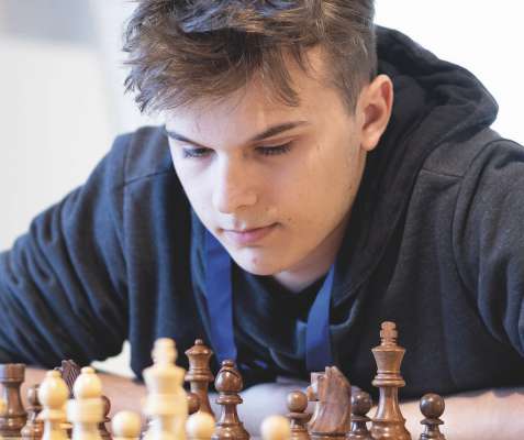 Na gran cunzetrazion y na tecnica che ti &agrave; purt&agrave; ala v&euml;nta: Niccol&ograve; Casadio ie campion talian.
