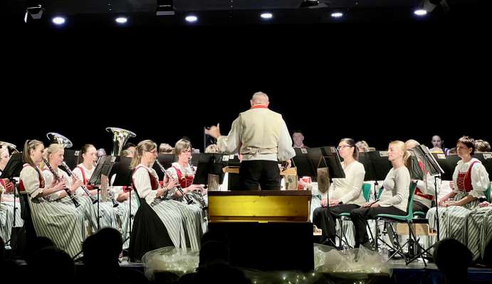 La Musega da Vich sun paladina per sie conzert da Nad&egrave;l.
