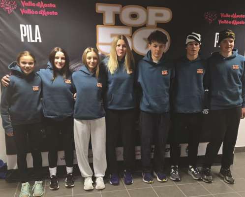 I atlec y la atletes dl Top 50 (da m. c.): Greta Mantovani, Gloria Kostner, Anna Oberhofer, Francesca Miribung, Lukas Rabanser, Mattia Vinatzer y Stefan Prinoth.
