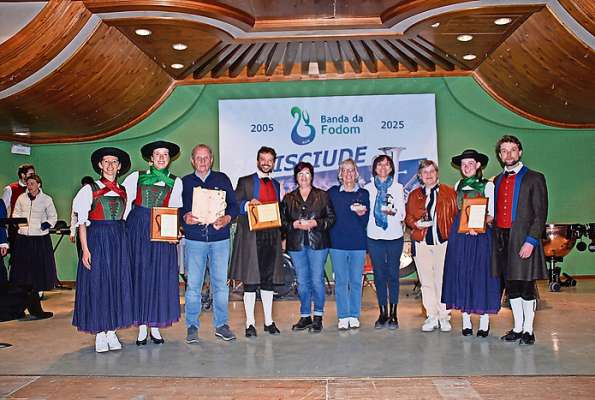 La Banda da Fodom l&rsquo;a compl&igrave; sue prume 20 aisciude.
