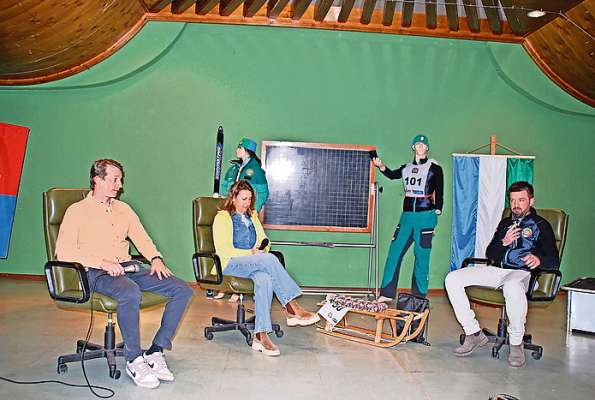 I protagonisć de la s&euml;ra sun paladina col moderadou Nicola Costa.
