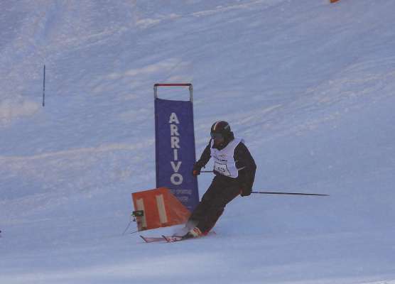 Una dla manifestazions plu mpurtantes ie stata la garejeda de slalom lerch te Val. (Foto Carabinieri)
