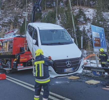 Un di ultims nterv&euml;nc dl ann pass&agrave;: de dez&euml;mber per n nzid&euml;nt sun la zircunvalazion de S. Cristina
