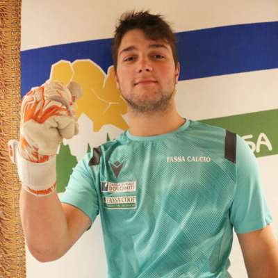 L portier Simone Rasom.
