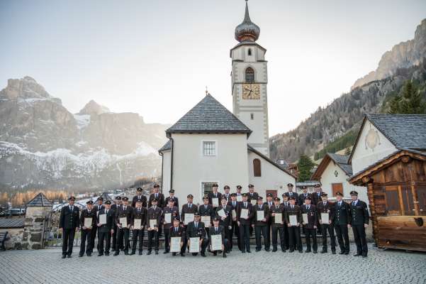 Ch&euml;sc domisd&eacute; &eacute;l gnu surand&eacute; 31 onoranzes d&rsquo;or, d&ouml;es onoranzes a comandanc y tr&euml;i a m&euml;mbri d&rsquo;onur. (Foto: Gianvito Coco)

