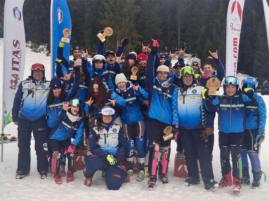 Atlec e dirigenc del Fassactive &agrave; pod&ugrave; festejar i bogn ejic de chesta sajon.
