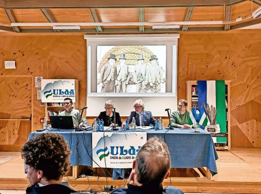 Ra presidenza de r&rsquo;Union: co ra foula de sto an &lsquo;l &eacute; st&agrave; vot&agrave; alcuante gnomes noe, outre śoen che vien a di&agrave; &rsquo;na man.
