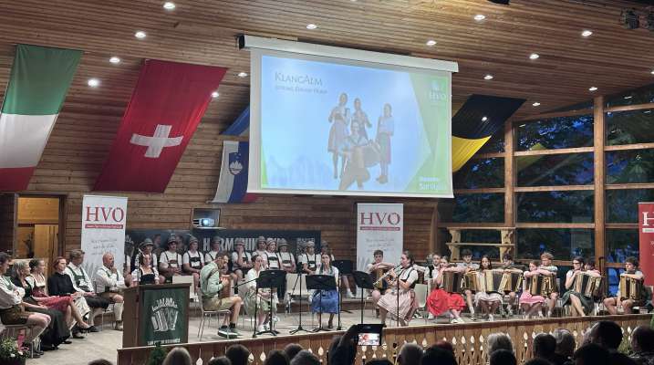 Al Plan: i campionac di orghi da man á metü man