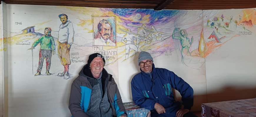 Aurelio Soraruf e Claus Soraperra tedant al depent.
