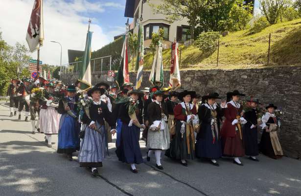 Giana Sommavilla, pruma a cencia, al Alpenregionstreffen a Dispruch de m&eacute;.
