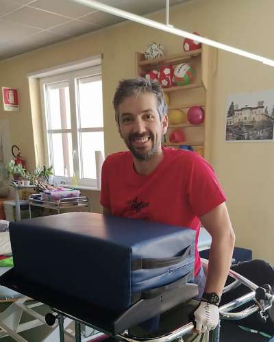 Paolo te n moment de la fisioterapia.
