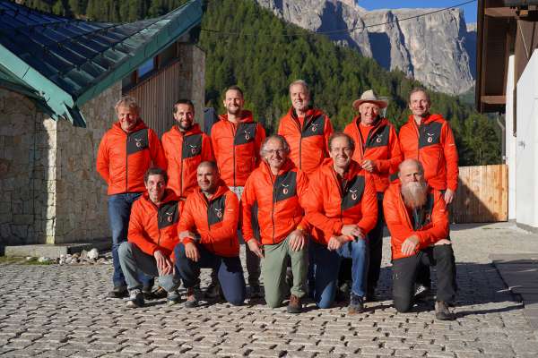 Le grup di "Croderes" dla Val Badia &aacute; organis&eacute; ch&euml;sta ediziun dla "Dolomia". Foto: &copy;Reka Untenberger
