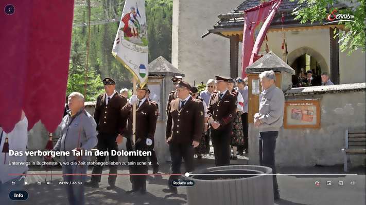 La televijion &raquo;servus tv&laquo; l&rsquo;a dedich&eacute; n bel program a Fodom e Col.
