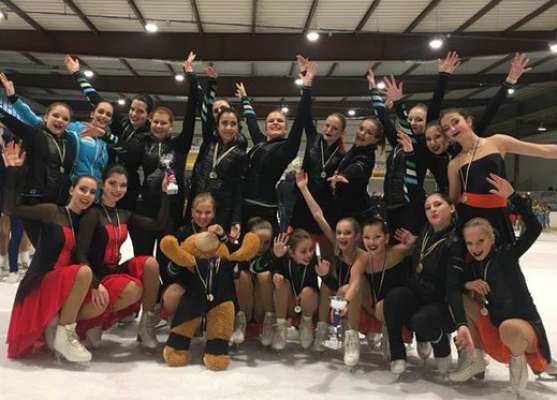 media/k2/galleries/8889/thumbs/iceangels.jpg