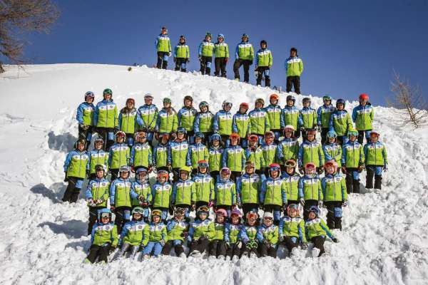 media/k2/galleries/9162/thumbs/skiteam.jpg